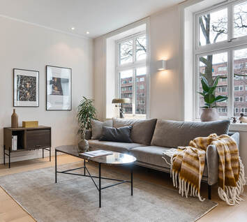 Smile Soffa i grått tyg