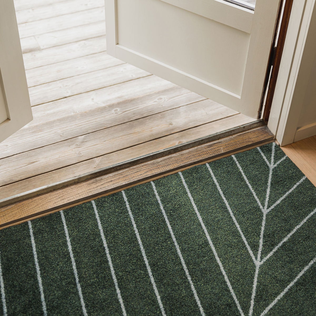 Eine-noon_heymat_12_carolineolsson_sofiebrovold_liveberg