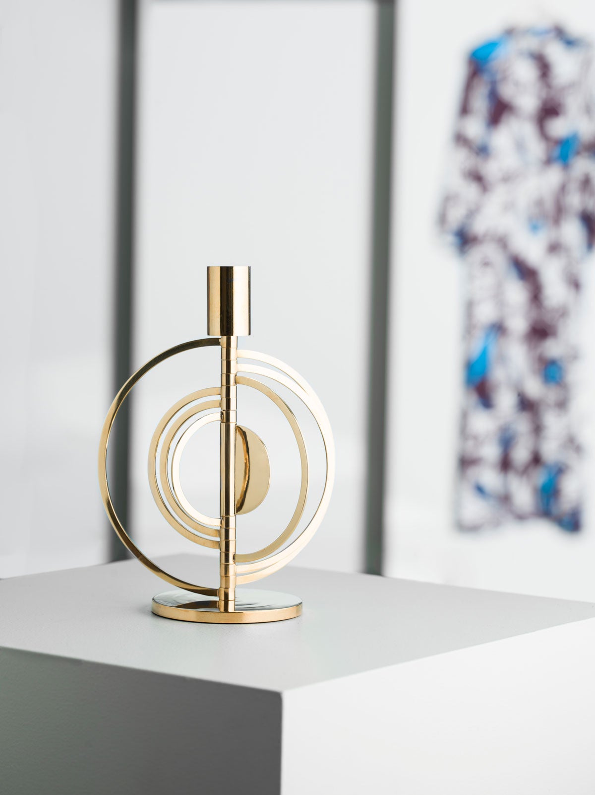 Klong-Circus-Ljusstake-Liten-Mässing-Miljö-02