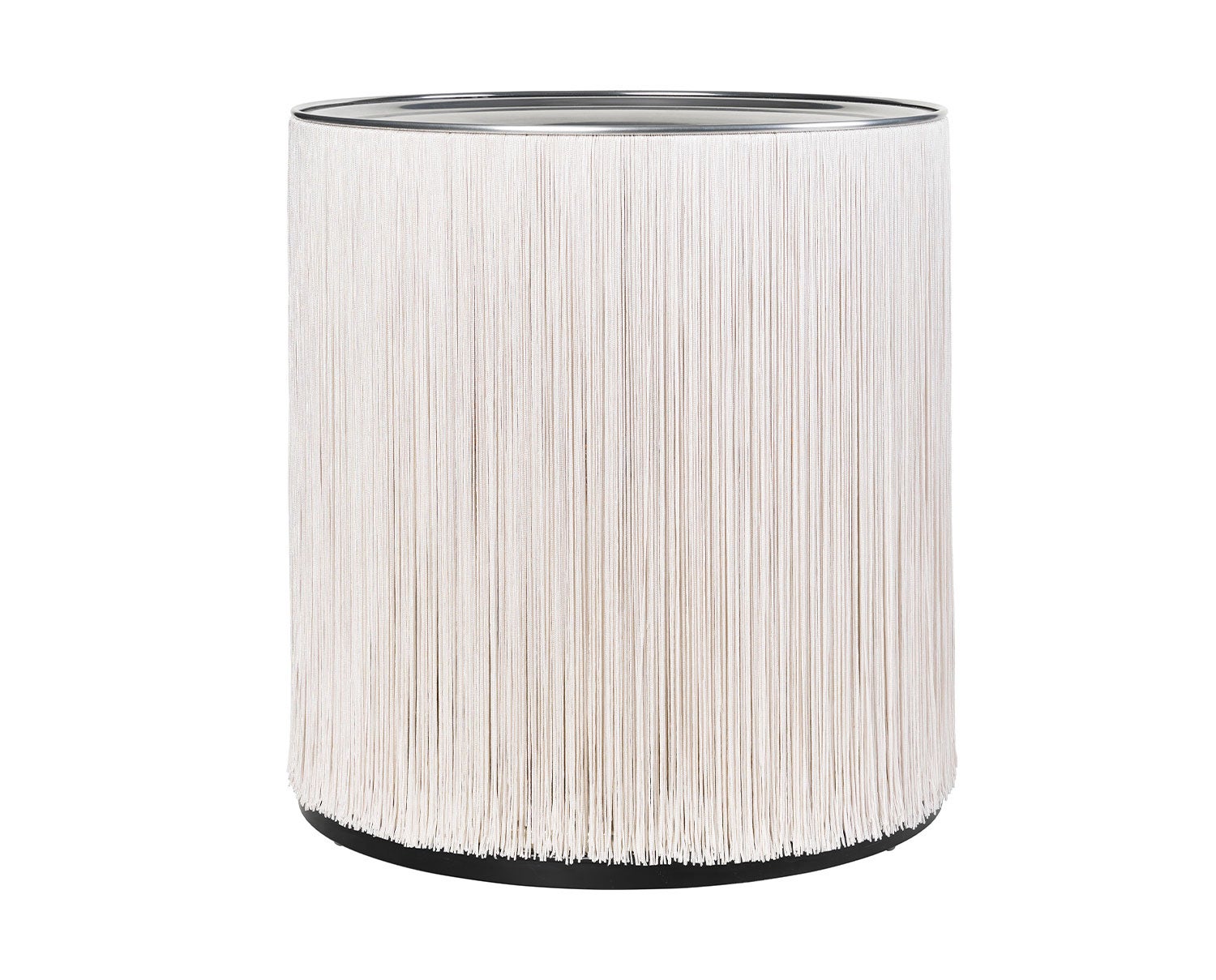 Model 597 Golvlampa från Gubi med nylonfransar