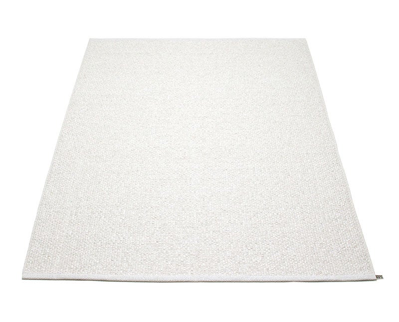 Svea Matta White Metallic