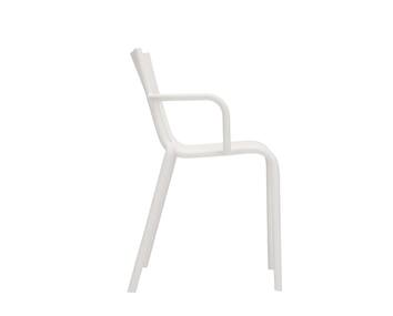 Generic A stol white