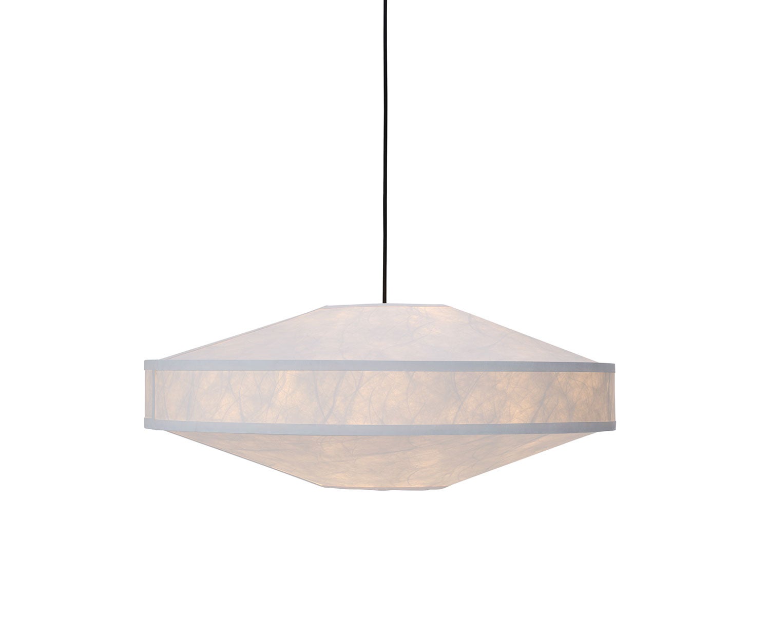 New-Works_Packshots_23131_Kite-Pendant_White-Tyvek_75cm_On