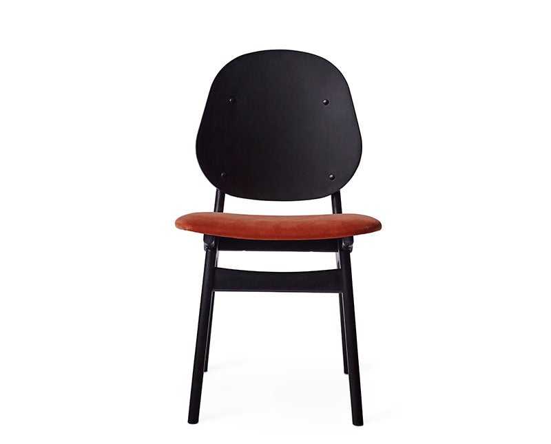noble-diningchair-blackstained-beech-seat-brickred-01-warm-nordic