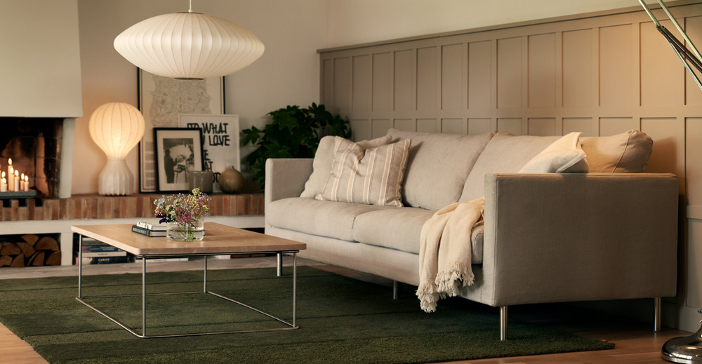 Impulse soffa från SITS - Classic soffbord. Impulse klädd i Caleido Light Beige
