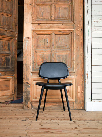 My Chair Stol Svart 52 Klädd sits och rygg