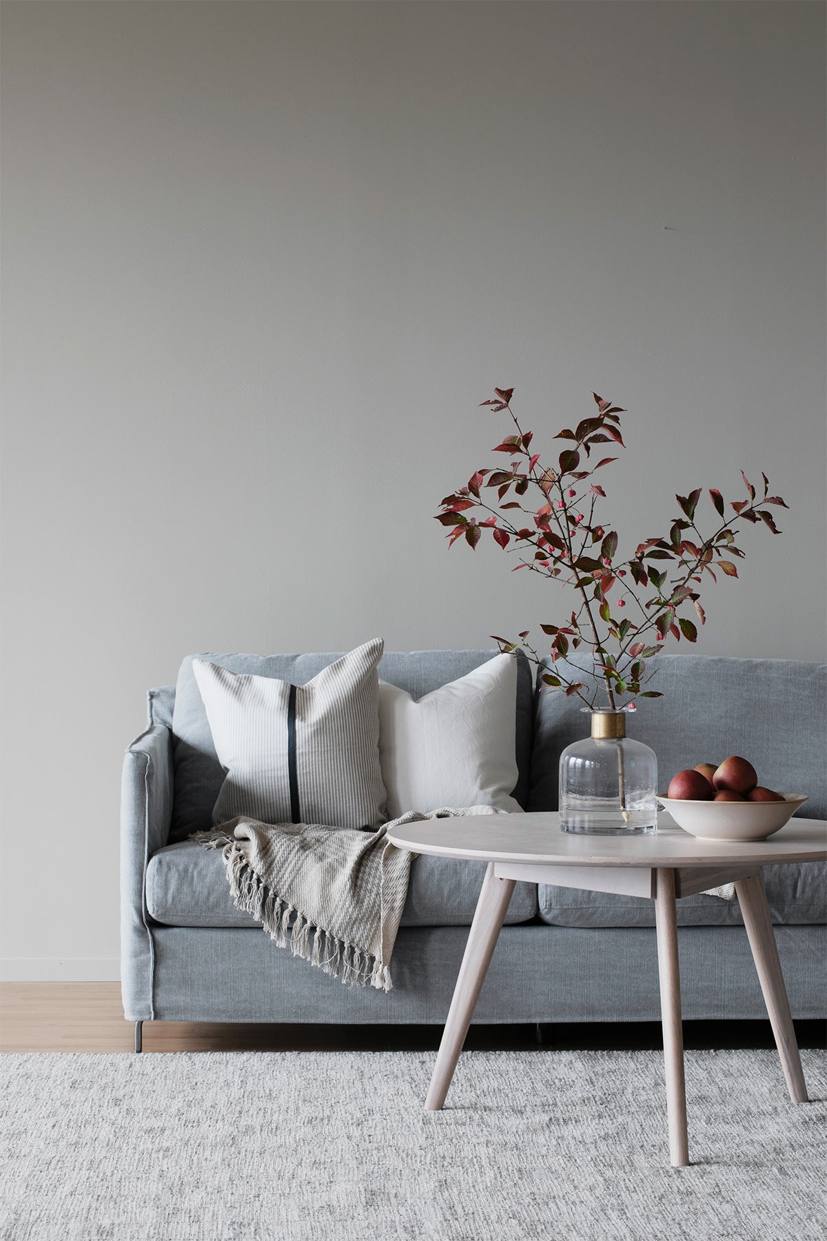 Yumi runt soffbord från Rowico