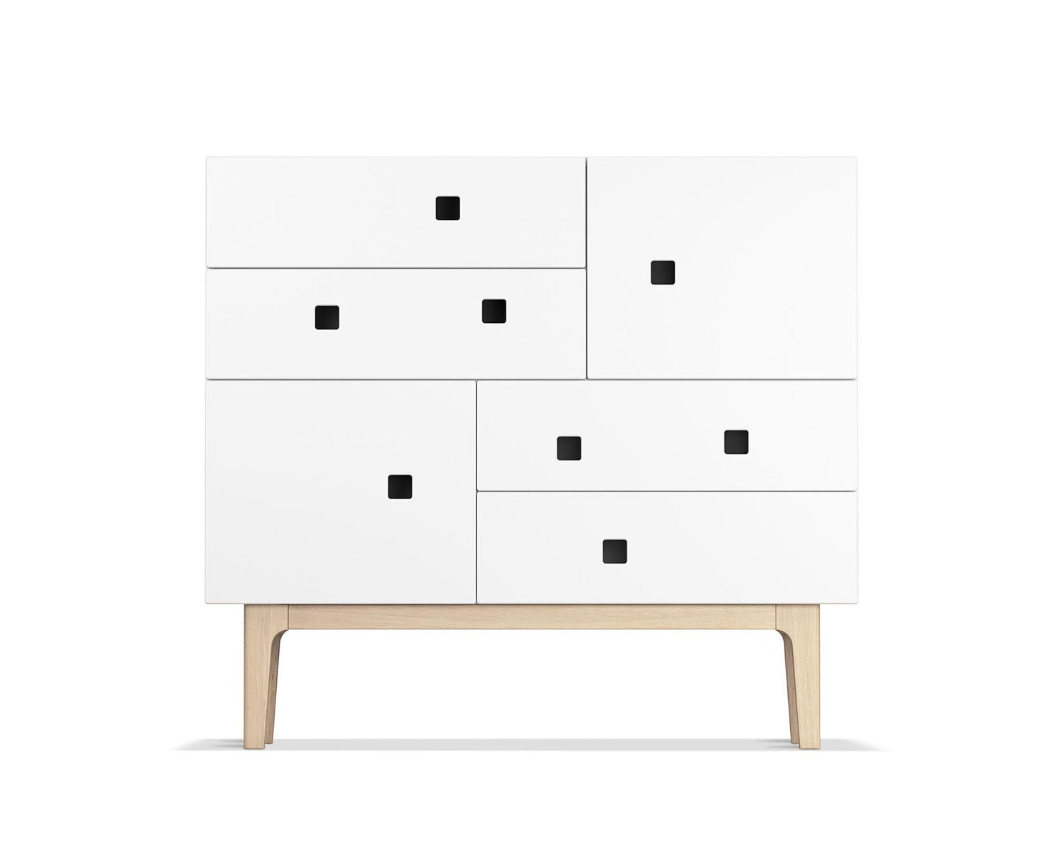 Peep B1 Byrå i färgen Grå med ben i vitpigmenterad ek