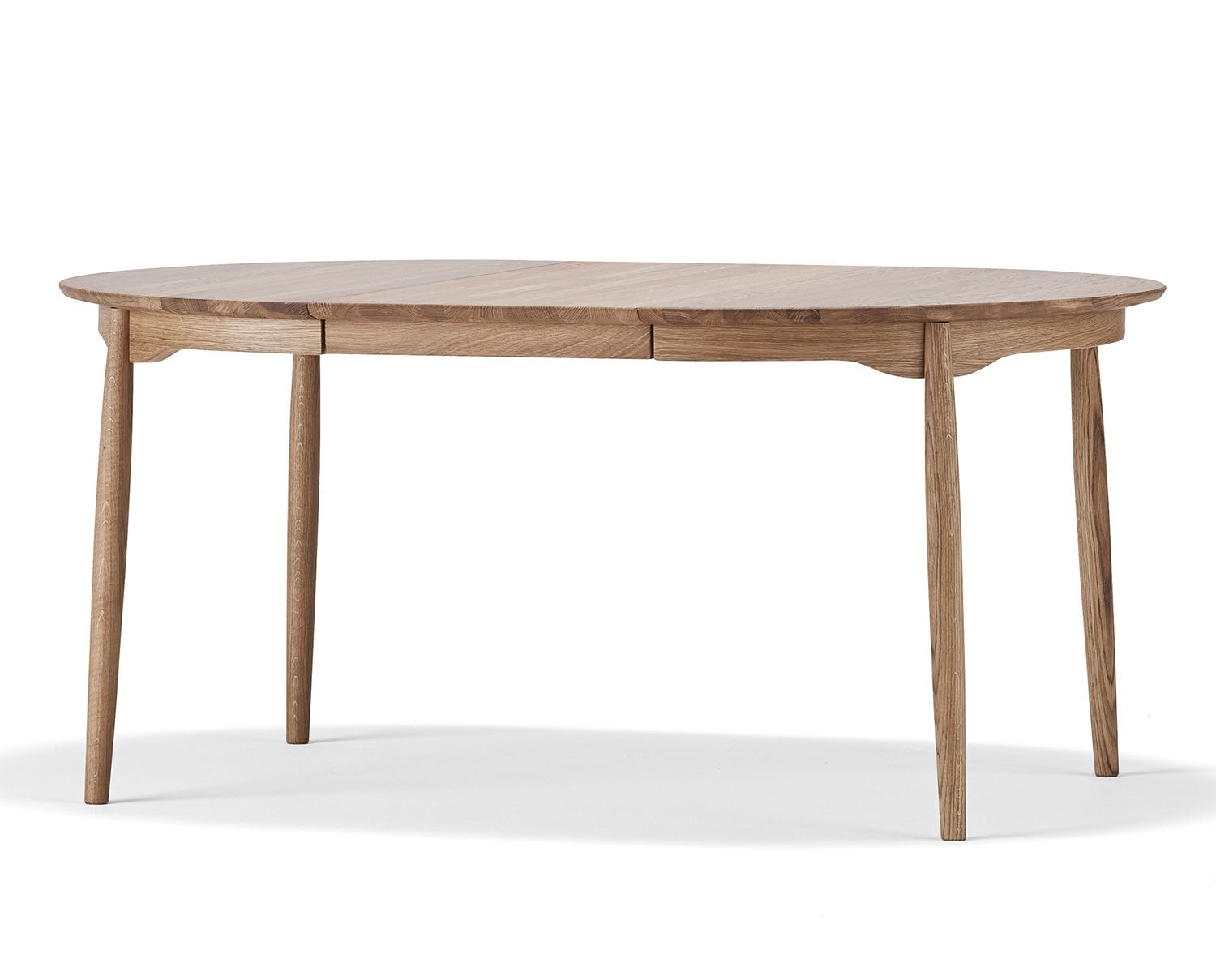 Carl matbord i oljad ek, 115+1 ilägg | StolAB