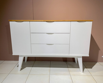 Filippa Sideboard Utställningsrea