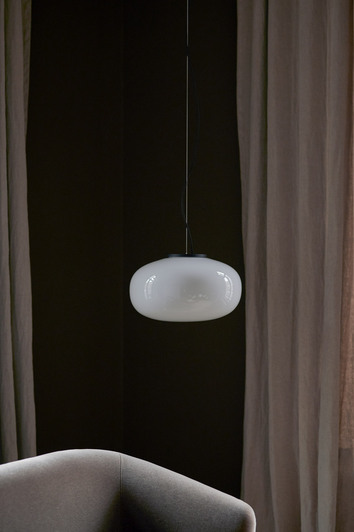 New-Works_News-Spring_2020_Karl-Johan-Pendant_Small_Opal-Glass