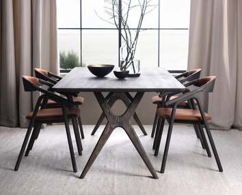 Amelia Matbord C11 Mörkgråoljad ask