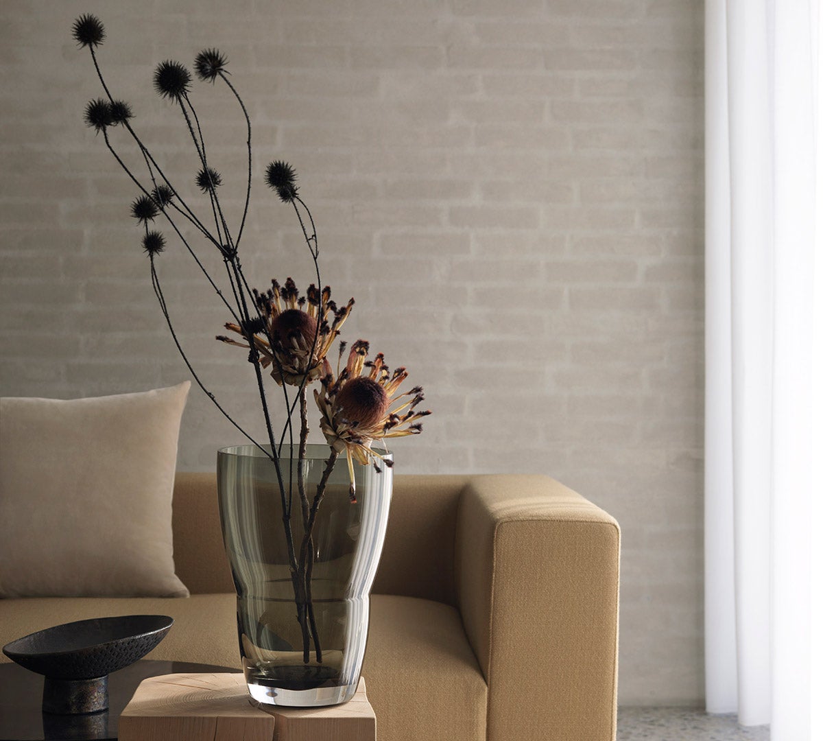 vipp-248-vase-living-04-high