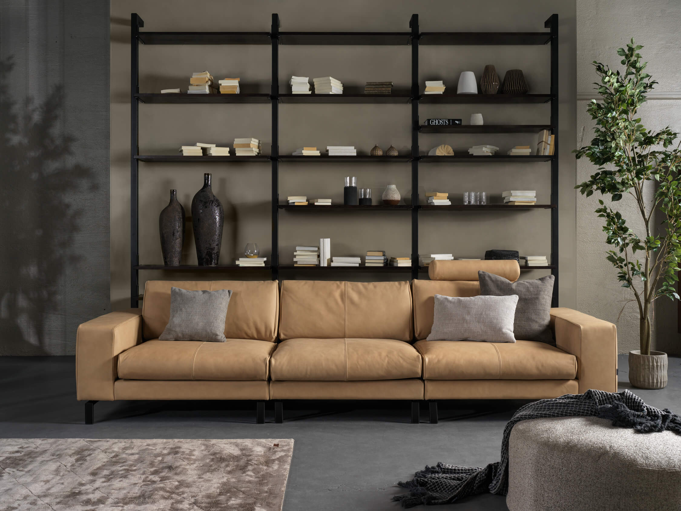 Handla designsoffor från Furninova hos Tibergs Möbler!