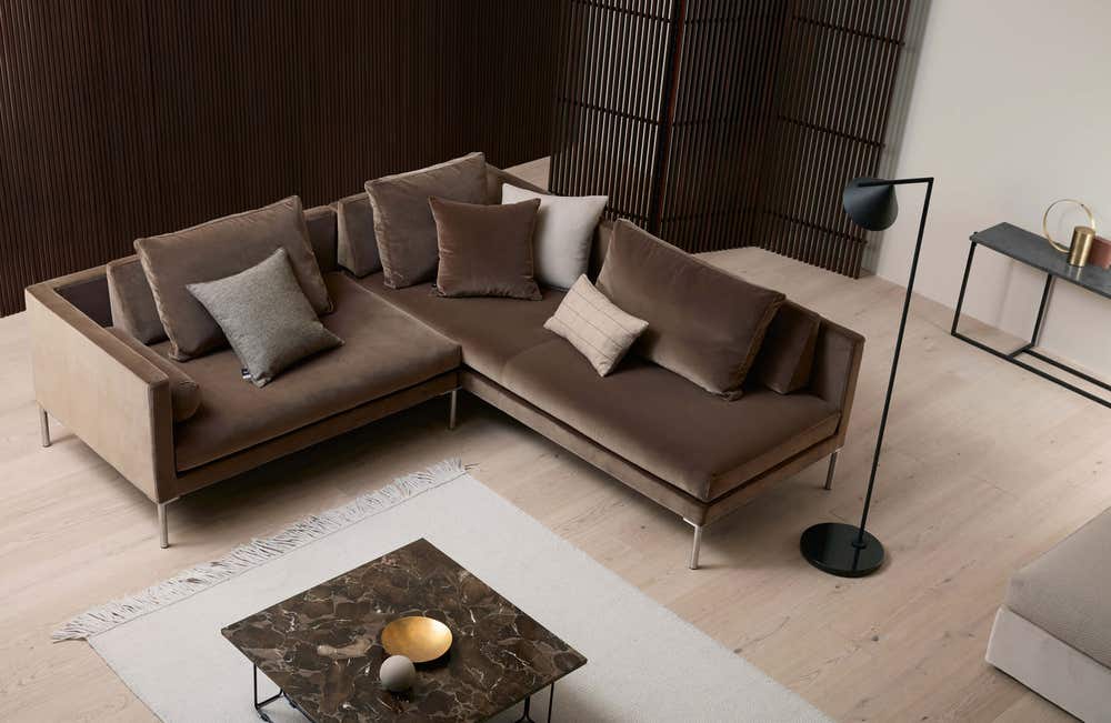 Juul-701-sofa-230x220-cm-Peach-21 (1).jpg Juul-701-sofa-230x220-cm-Peach-21 (1)