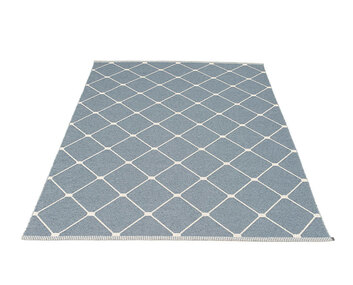 regina-180-storm-matta-pappelina