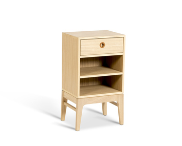  Höllviken Sängbord med låga ben i vitpigmenterad Ek