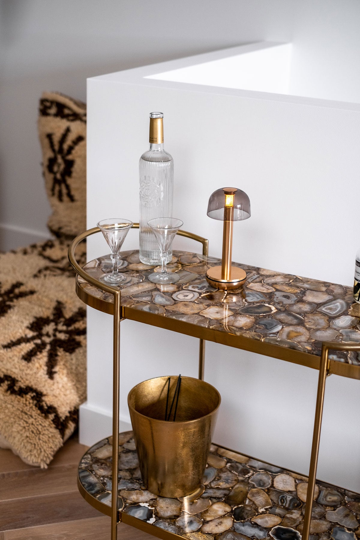 Humble Two | Guld | Rökt glas