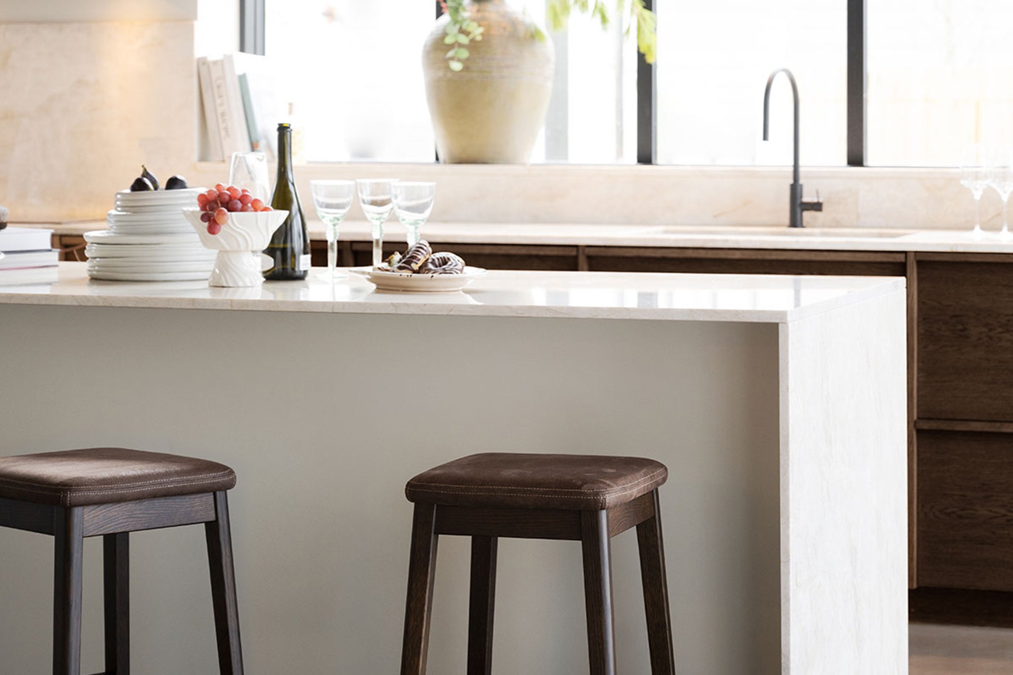 Rowico-Livermore-Barstol-Brun-Ek-Miljo-