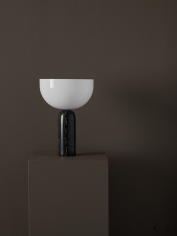 New-Works_Our-Copenhagen-Home_2019_Kizu-Table-Lamp_Small_Black-Marble-w