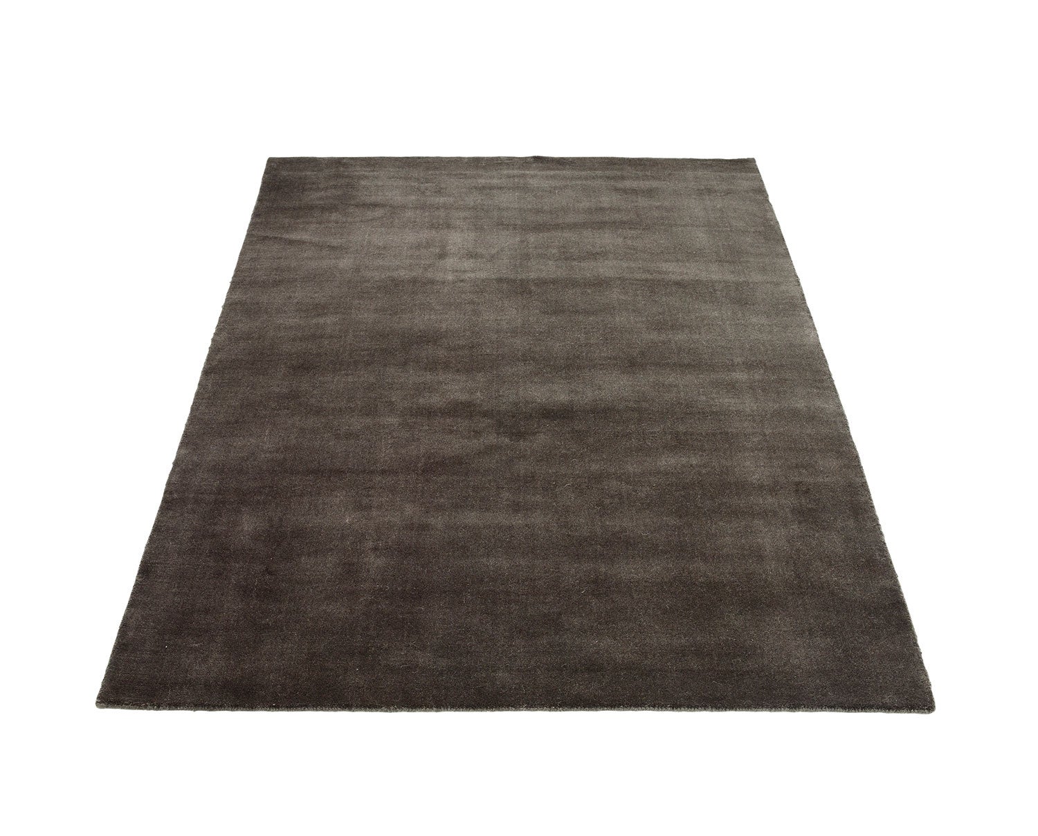 massimo_EARTH_charcoal_free3_HR