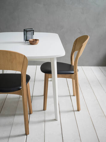 rainbow-bord-vitt-stol-ek-miljö2