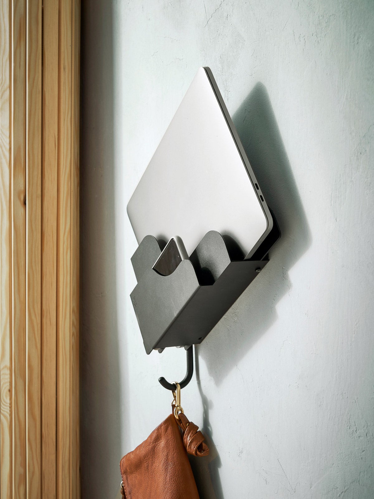 Wall Pocket Vägghylla | Svart Stål