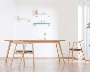 Stafa Matbord med Muna Stol