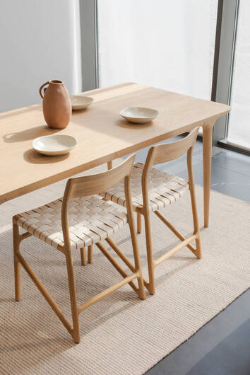 am-fawn-table-180x90x75-fawn-chair-oak-white-1015-1-3-gazzda (1)