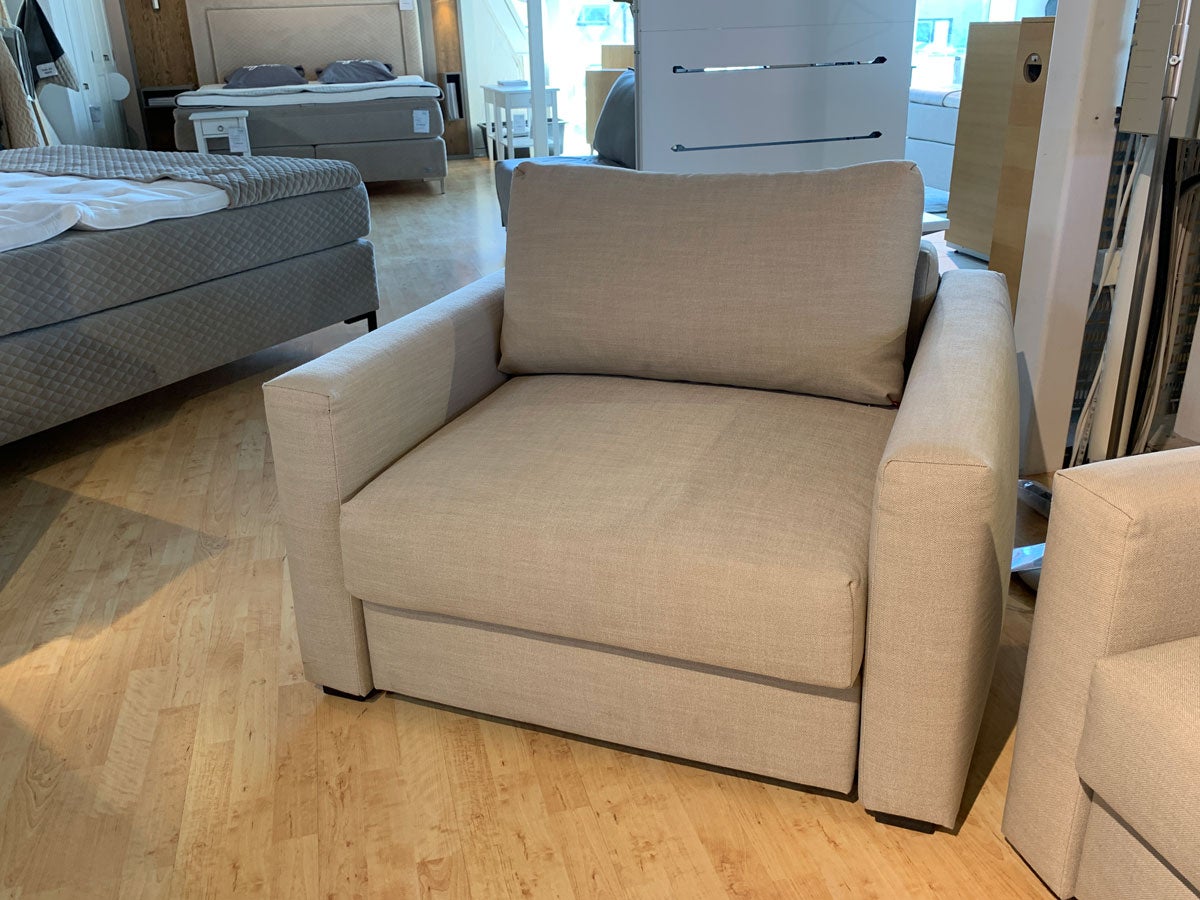 Cosial-baddfatolj-586-phobos-latte-1