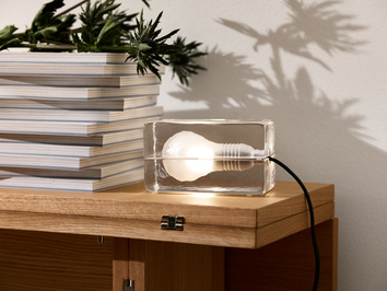 Block-Lamp-Black-Lifestyle-2