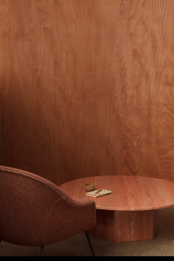 BatLoungeChair_EpicCoffeeTable_01