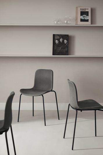 Norr11_Langue_Chair_Upholstered_Lifestyle_2