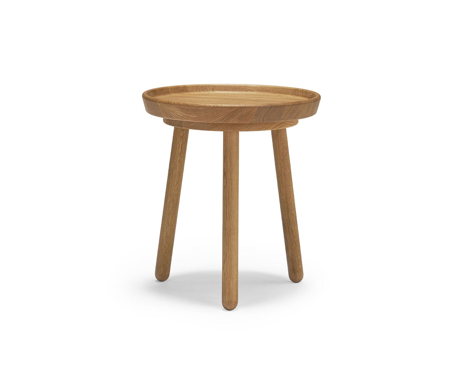 Soffbordet Tureen. Diameter 38 centimeter, höjd 43 centimeter. Skiva i naturoljad, massiv ek.