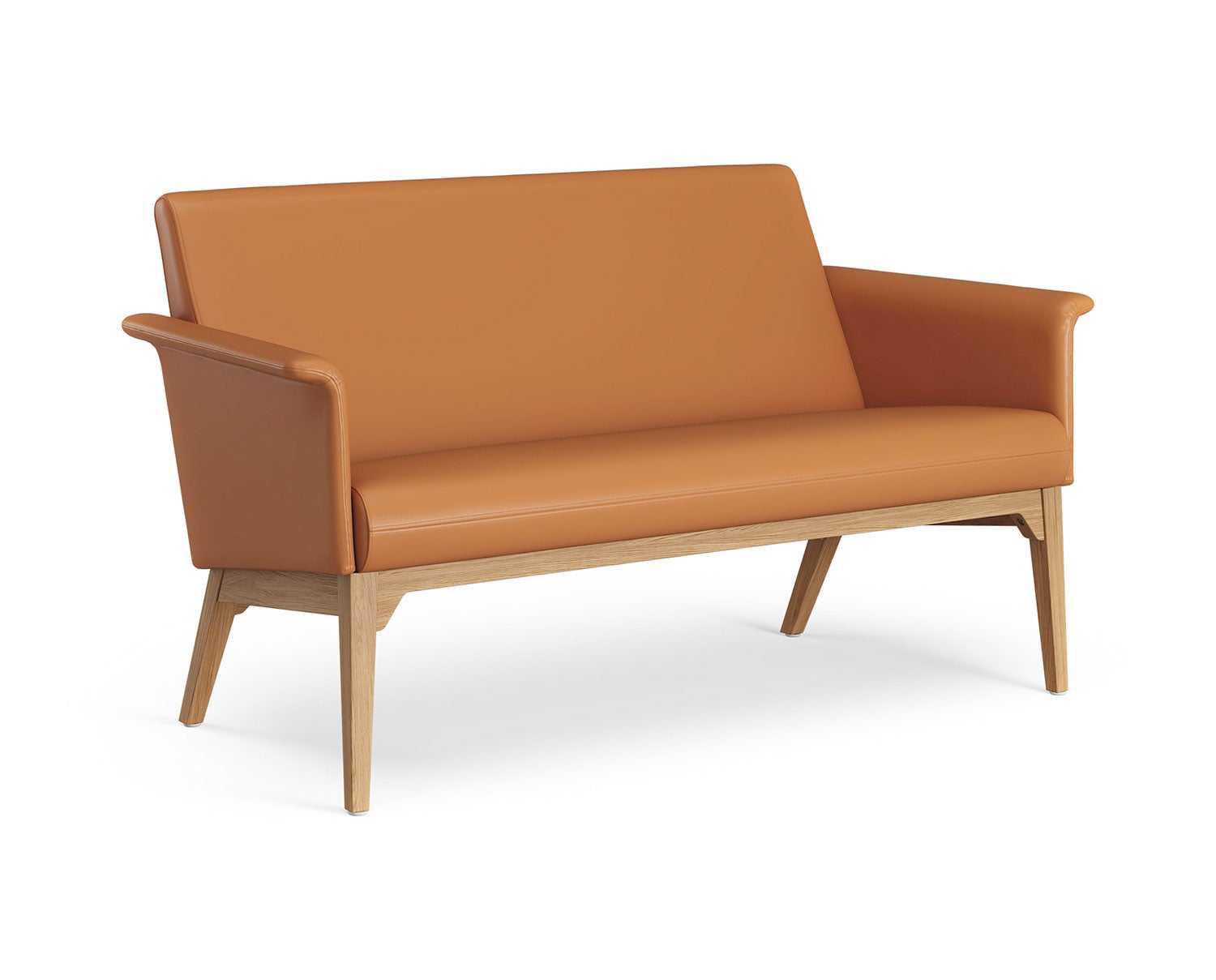 Soffan Lazy klädd i lädret Elmosoft 54035, med benställning i oljad ek