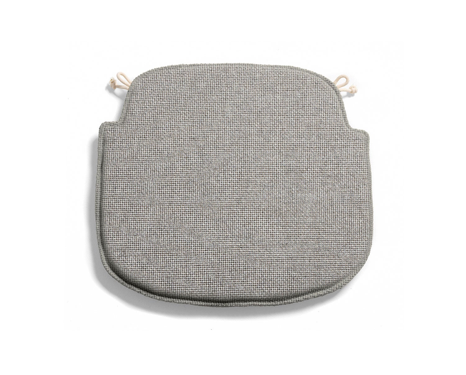 Småland Bistro Dyna i tyget Gabriel Nobel i färgen Grå/Brun