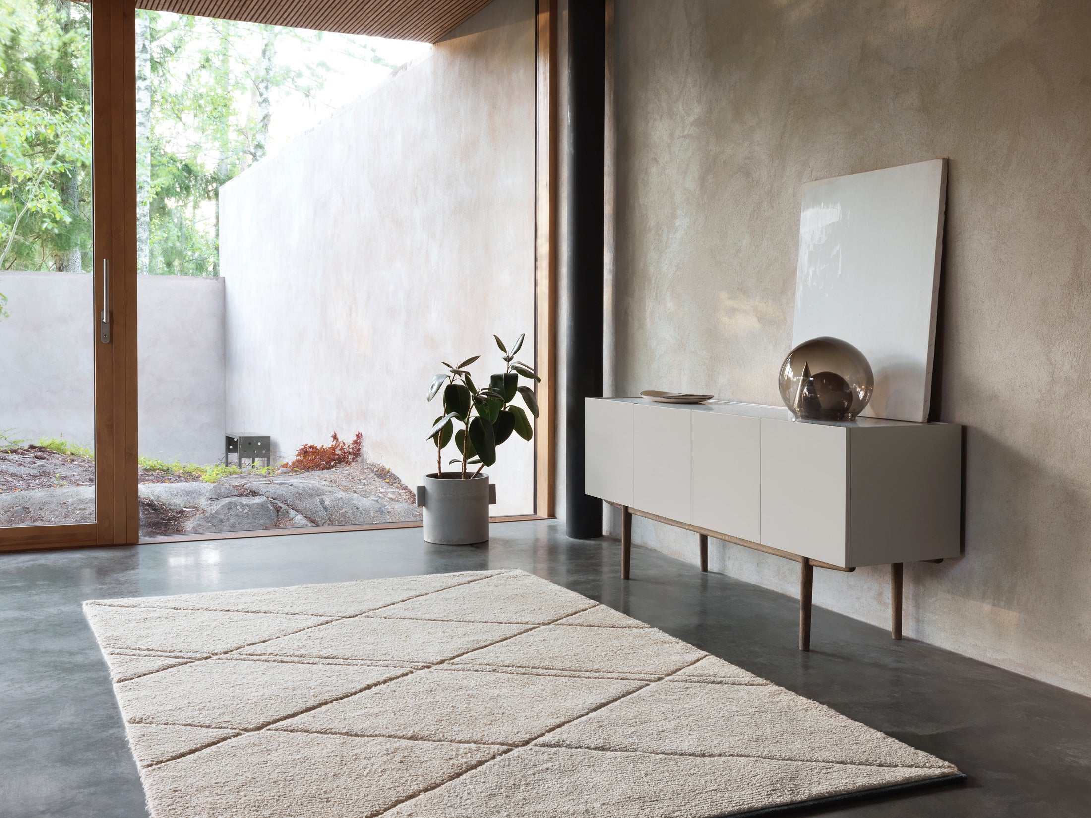 Luc-Deluxe-sideboard-miljo-Asplund