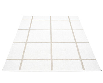 Ada Matta 180x260 i färgen White / Stone Metallic 