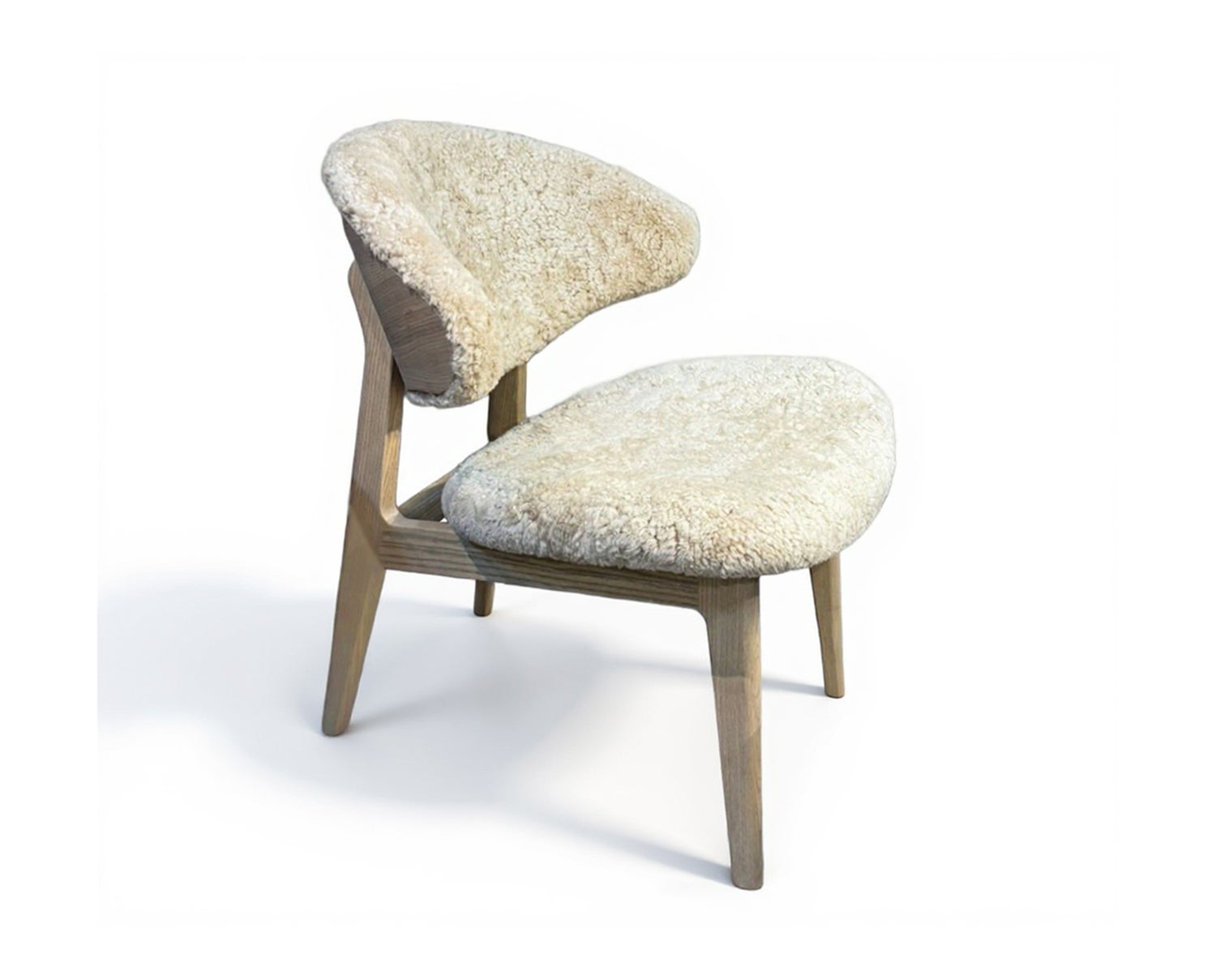 Kristensen & Kristensen Ram Shell Lounge Chair i vitoljad massiv ask och fårskinn Mohawi