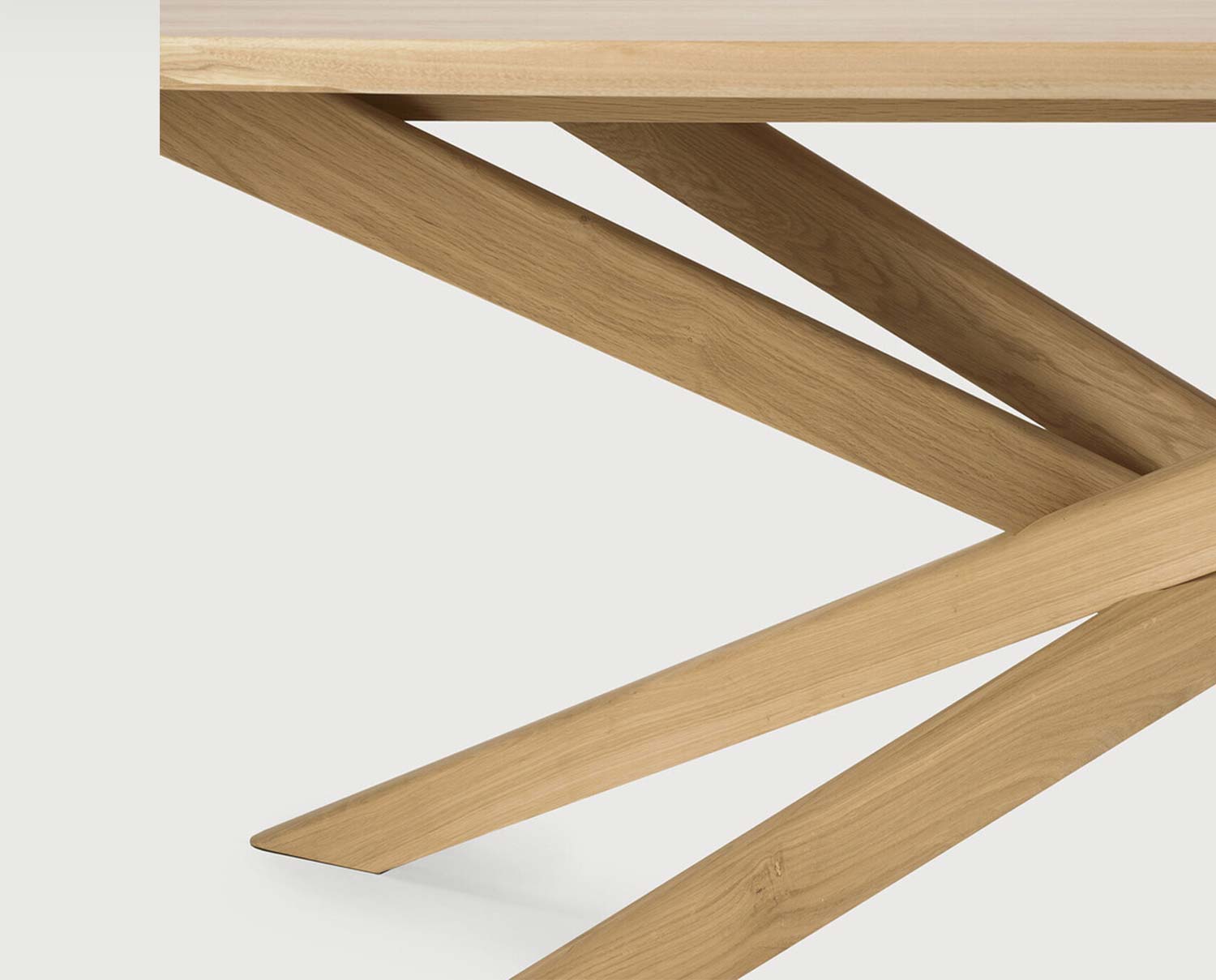 Mikado-matbord-detalj-2-ethnicraft