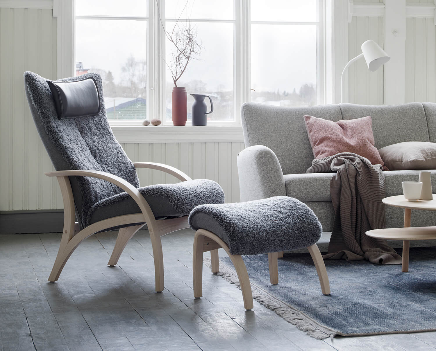 Fårskinnsfåtöljer hos Tibergs Möbler