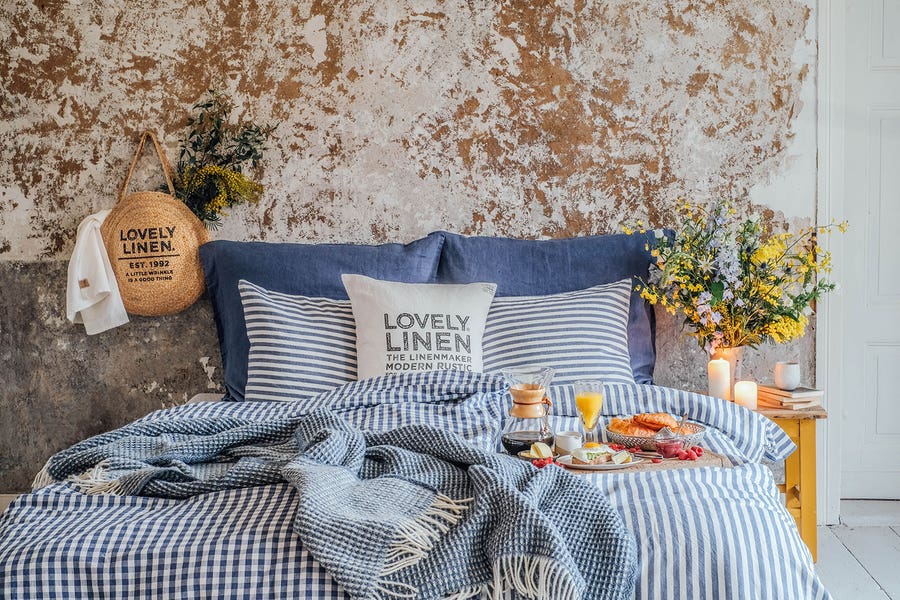 Lovely-Linen-Brand-Header.jpg Lovely-Linen-Brand-Header