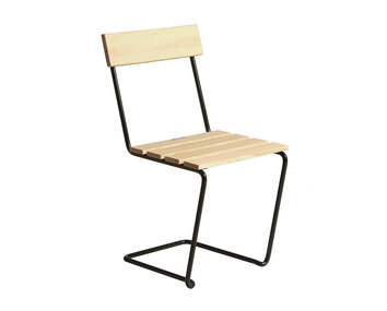 Stol 1 i oljad furu med grönt stativ