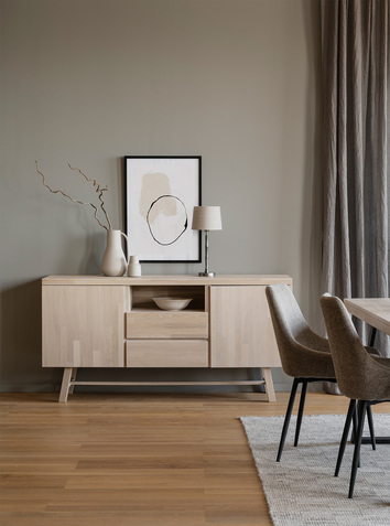 Brooklyn sideboard vitpigmenterad.

