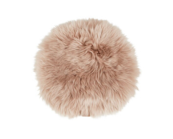 Moa rund långhårig sittdyna Ø36 cm i färg camel från Shepherd