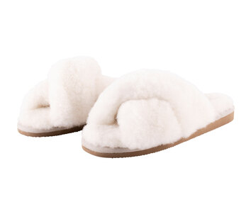 Lovisa Fårskinnstofflor Creme