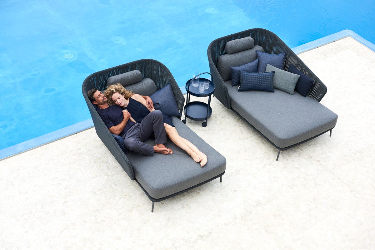 Mega-daybed-right-and-left-(2)