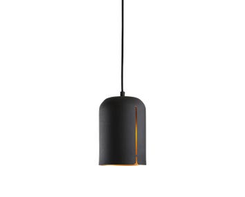 133001_GAP-pendant-black_exposed