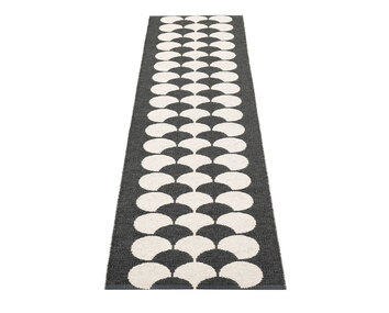 Poppy Gångmatta Black 70x250