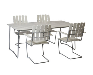 Matgrupp ett Bord B31 170 + fyra stycken Fåtölj A2 i vitlackad ek från Grythyttan